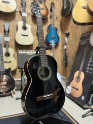 Hora Laura 4/4 Black klasszikus gitár