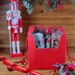 Karácsonyi Piros Doboz plexi tetővel - 21 x 21 x 21 cm