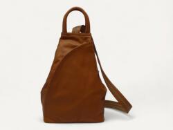CsillaBőrdíszmű Hátitáska: konyakbarna bőr, 2 rekeszes (1162511)