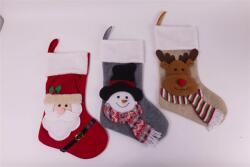Iris textil akasztós zokni, karácsonyi figurás, télapó, hóember, rénszarvas, 3 féle 42 x 26cm (061722)