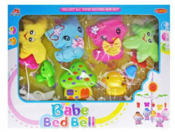  Babé Bed Bell Zenélő forgó Plüss cicák levelekkel, házikóval, felhúzós - babybear