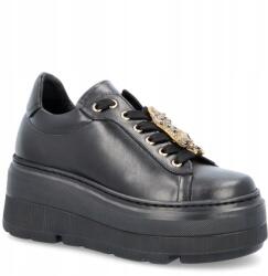 Karino Bőr sportcipő díszítéssel Karino 5274/076-P Fekete 39 (KARINO 5274/076-P CZARNY LICO)