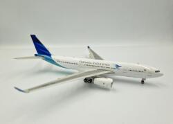 Repülőgép makett Airbus A330-200 Garuda 1: 400 Pk-gpp