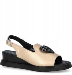 Filippo Könnyű szandál magasabb talppal Filippo DS6069/25 Arany 40 (FILIPPO DS6069/25 ZŁOTY)