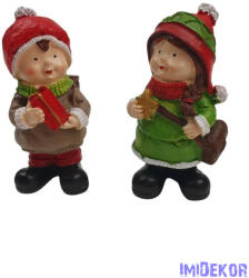  Piros sapkás téli gyerekek