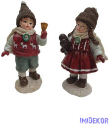  Bordó ruhás téli figura