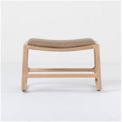 Gazzda Dedo tömör tölgyfa szerkezetű zsámoly barna bivalybőr ülőkével - Gazzda