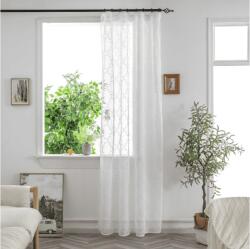  Fehér VINTORA függöny levélmintával 140x250 cm Felfüggesztés: Fém gyűrűk