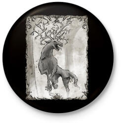 printfashion Inktober 2025 - A szörnyszarvas - Kitűző, hűtőmágnes - Fekete (17763222)