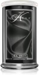 Kringle Candle Reserve Silk Sheets lumânare parfumată 624 g