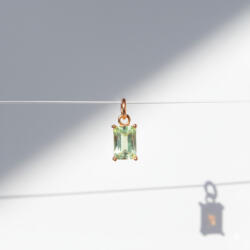 KÁRPÁTHY ékszer Október kristály charm, aranyozott