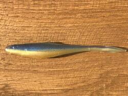 Realistic Shad Gumi Realistic Shad Matusiak Kolbász 12cm No. 024 Új Fecske (KJ12 024)