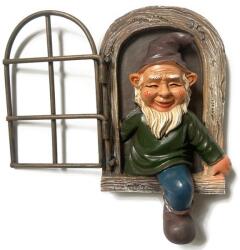  Decoratiune pentru Gradina, Flippy, Model Elf pentru Pom, Statuie pentru Gradina din Rasina, Decor pentru Gradina, Elf, 14.5 x 8 x 15 cm, Maro (161295)