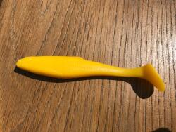 Realistic Shad Gumi Realistic Shad Matusiak Kolbász 7cm No. 037 (K7 037)