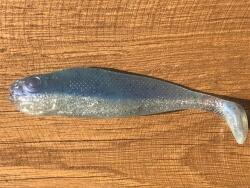 Realistic Shad Gumi Realistic Shad Matusiak Jazgarz 7cm No. 009 Új (J7 009)