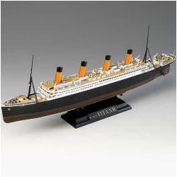 Academy 14214-es számú hajómodell készlet - RMS TITANIC "SZÁZADIK ÉVFORDULÓ" MCP (1: 700)