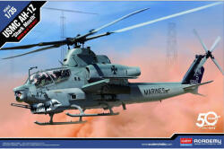 Academy Model Kit Helikopter 12127 - USMC AH-1Z "Shark Mouth" (1: 35)