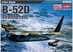Academy Model Kit repülőgép 12632 - B-52D Stratofortress (1: 144)