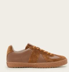 AllSaints bőr sportcipő JAIMEE LOW TOP - barna Férfi 42