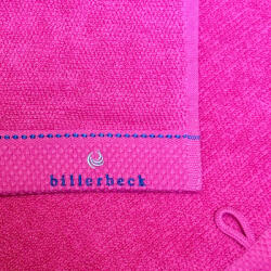 Billerbeck Fukszia lila törölköző 50x100 cm - parna-paplanvilag