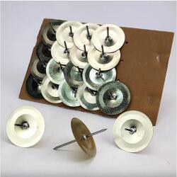  Gyertyatüske, ezüst. Átmérő: 3 cm, tüskehossz: 5 cm. Az ár 1 db-ra vonatkozik