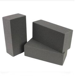  Száraz oázis tűzőhab, tégla. Mérete: 23x11x8 cm. Az ár egy darabra vonatkozik