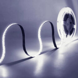 LEDISSIMO LED szalag , 2835 , 80 led/m , 7 Watt/m , hideg fehér , 1050 lumen/m , 5 év garancia (414599)