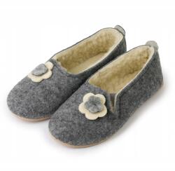 Nowo Női bambusz papucs, meleg gyapjú bélés, szürke vagy ekrü szín, virág mintás (BK - 532)