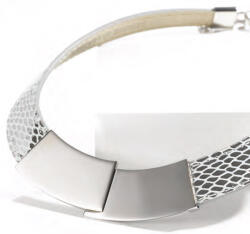  Victoria Ezüst színű bőr nyaklánc