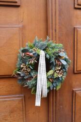  Karácsonyi Koszorú Nemesfenyőből, 60cm, karácsony (Wianek z żywej jodły Nobilis)