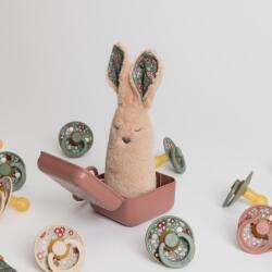 BIBS × Liberty kenguru csörgő Kamilla - fenyőzöld