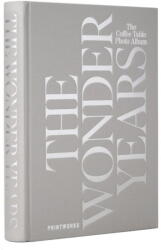 Printworks fotóalbum, The Wonder Years, 28 x 19, 5 cm, elegáns könyvborító, 160 fotó 11 x 15 cm, 80 oldal, szürke (PW00569)