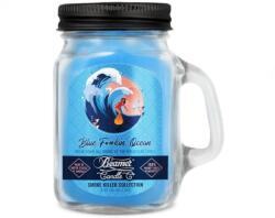 Beamer Candle Smoke Killer illatgyertya üvegedényben, füllel és fém kupakkal - Blue Fkin’ Ocean - kicsi (BC-7407)