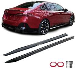  BMW G60 G61 M Performance stílusú lakkozott fekete alsó küszöb spoiler szett