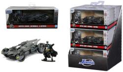 Jada Toys Set masina si figurina DC Justice League: Batmobile & Batman Figurina