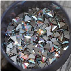 Swarovski formakő Triangle AB