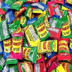 Toxic Waste - Extrán Savanyú Gyümölcsízű Keménycukorka 100g