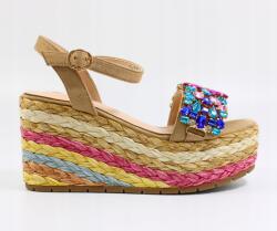 SCA'VIOLA Bézs női szandál ék talpon, cirkónia kövekkel, Scaviola S-249 r40 (S-249)