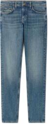 CELIO FOSKINNY1 30x34
