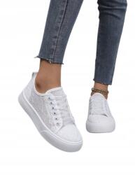 Shein Fehér Női Tornacipő Áttört Felsőrésszel 39 1KD (st25061731521181981)