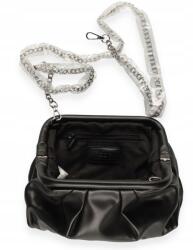 Bonprix Kézitáska Láncon