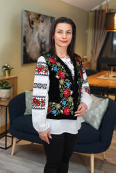Magazin Traditional Vesta catifea 7