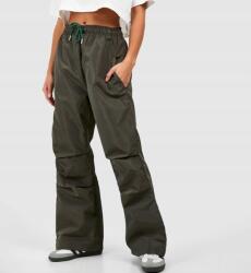 Boohoo Zöld Gumis Derekú Nadrág Casual ZS2 B18__S