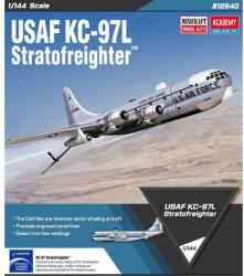 Academy Model Kit avion 12640 - USAF KC-97L Stratofreighter (1: 144) (36-12640)