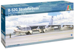  Italeri B-52G Stratofortress korai változat Hound Dog rakétákkal makett, 1: 72 méretarány, műanyag összerakható készlet, történelmi matricákkal (145188)