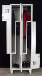  Sul 32 Wn "Z" ajtós öltözőszekrény (4 ajtós, lábon álló)