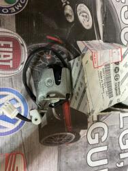 Fiat OE Ajtózár Bal Hátsó Fiat Doblo 51757821