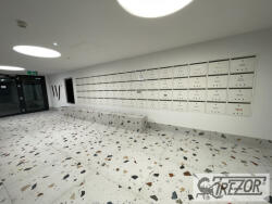  Társasházi (lakópark) álló postaládák