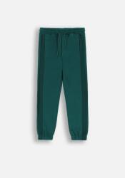 Coccodrillo Fiú melegítőnadrág Zöld Jogger Slim Fit 152 Coccodrillo ZC4 (5904986405109)