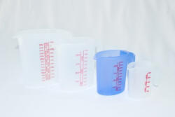  Kancsó Mércés Ovális Műanyag 1, 5 L